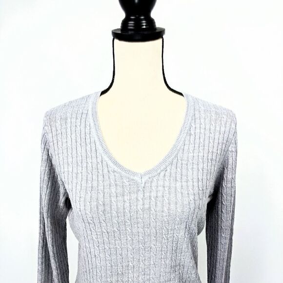 Luxe 360 Designer Originals Cableknit Sweater - Picture 2 of 7